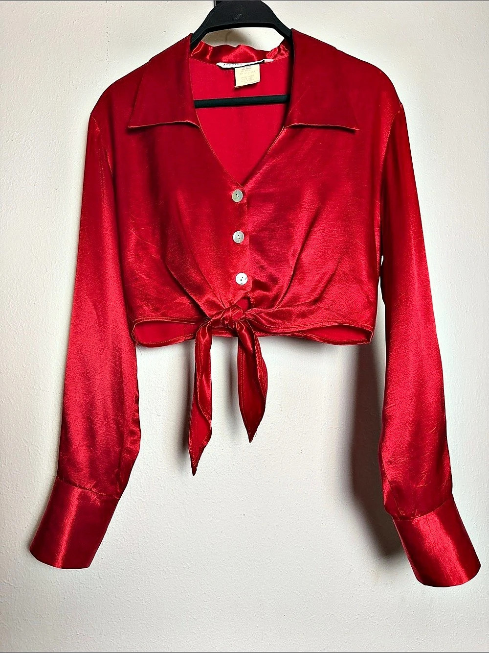 Jonathan martin Red Satin Tie-Front Blouse Size Medium